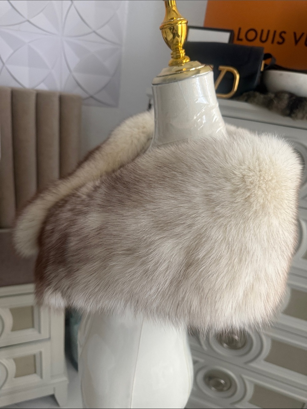 Saga fox fur shawl blue fox